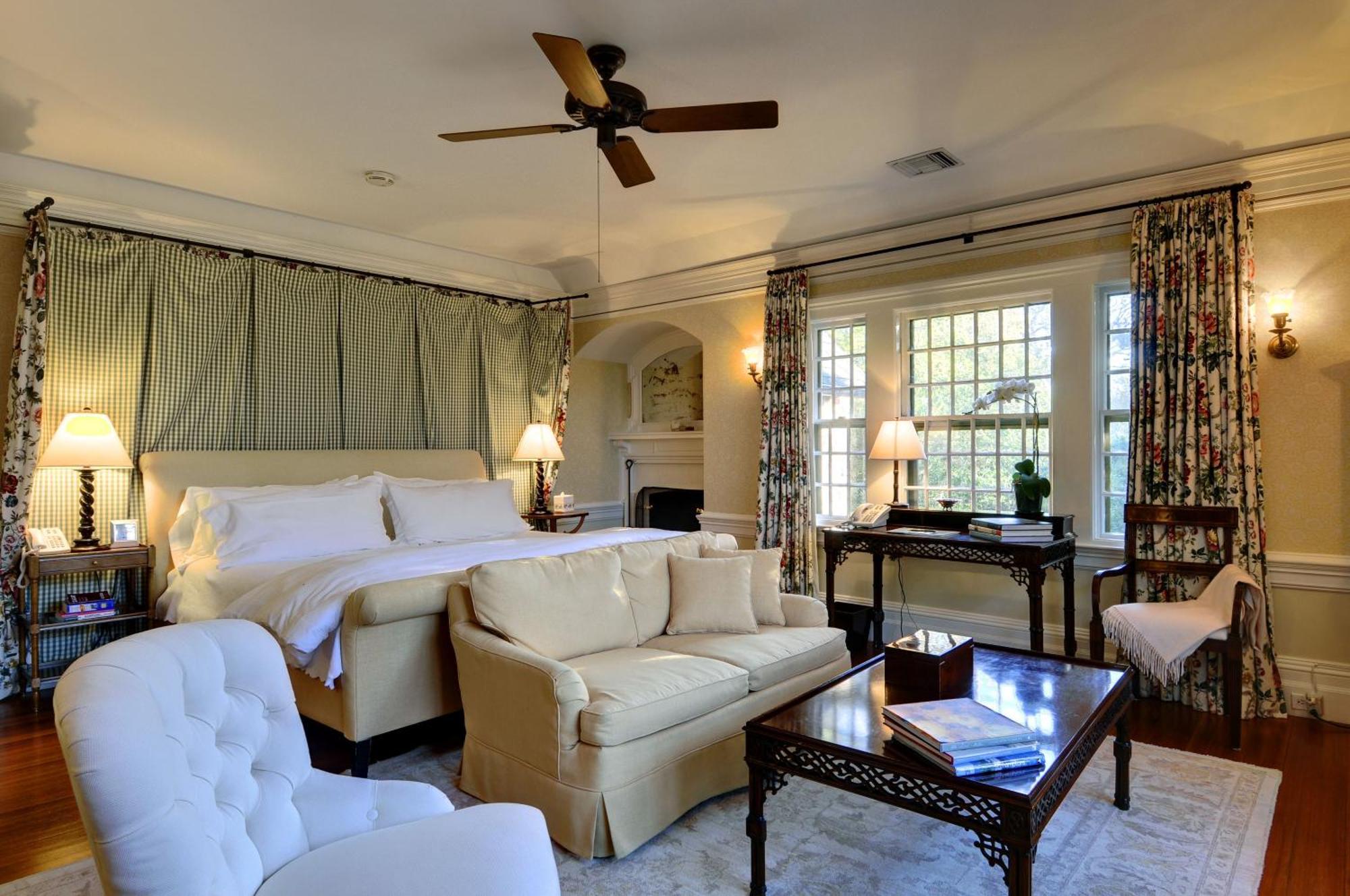 The Baker House 1650 East Hampton